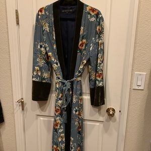 Zara duster